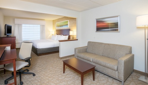 Standard Room, 1 King Bed