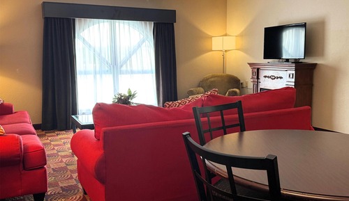 Executive Suite, 1 King Bed, Non Smoking, Jetted Tub (2 Rooms)