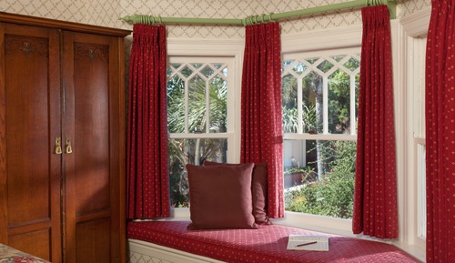 Room, 1 Queen Bed, Balcony (Caterpillar)
