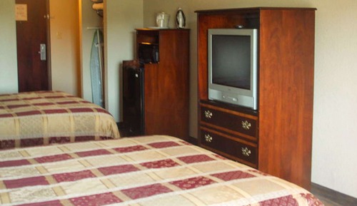 Two queen beds non smoking