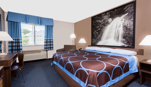 Studio Suite, 1 King Bed, Non Smoking