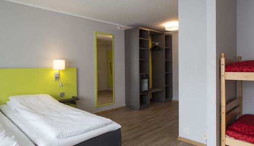 Family Room, 2 Twin Beds, Non Smoking (Standard)