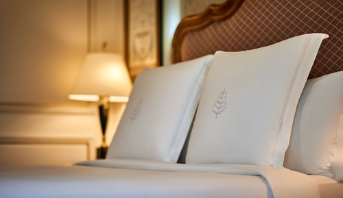 Deluxe Room, 1 King Bed