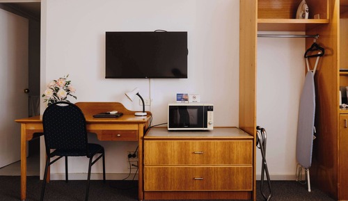 Deluxe Room, 1 Queen Bed