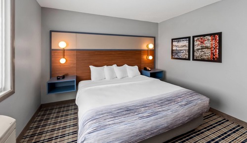 Suite, 1 Bedroom, Non Smoking (1 King Bed)