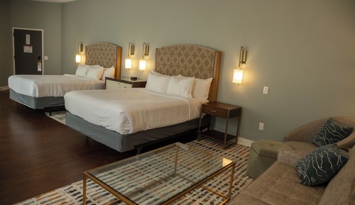 Double Queen Room