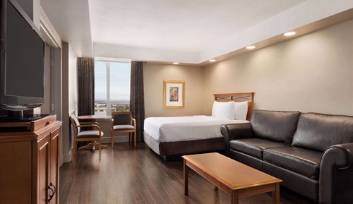 Deluxe Room, 1 King Bed, Non Smoking