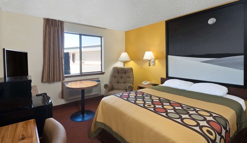 Standard Room, 1 King Bed