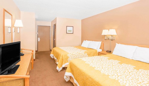 Room, Multiple Beds, Non Smoking