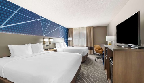 Standard Room, 2 Queen Beds, Non Smoking