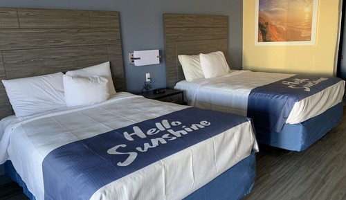 Room, 2 Queen Beds, Non Smoking (Mobility Accessible)