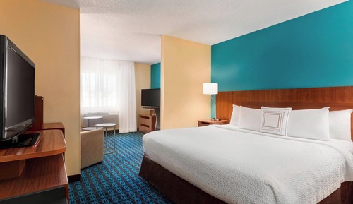 Executive Suite, 1 King Bed with Sofa bed
