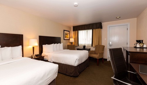Standard Room, 2 Double Beds, Non Smoking