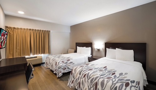 Standard Room, 2 Double Beds, Accessible (Smoke Free)