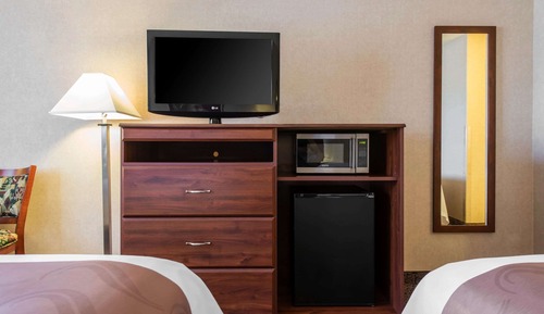 Standard Room, 2 Queen Beds, Non Smoking