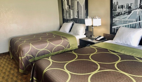 Room, 2 Queen Beds, Non Smoking