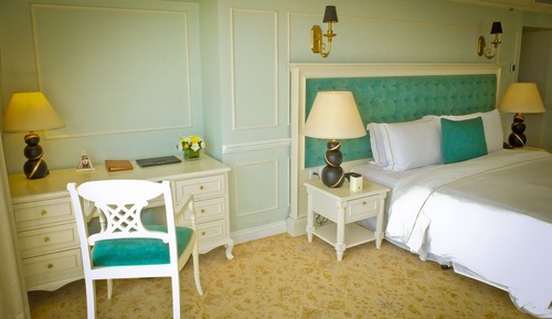 Presidential Suite, 1 King Bed, Harbor View, Executive Level