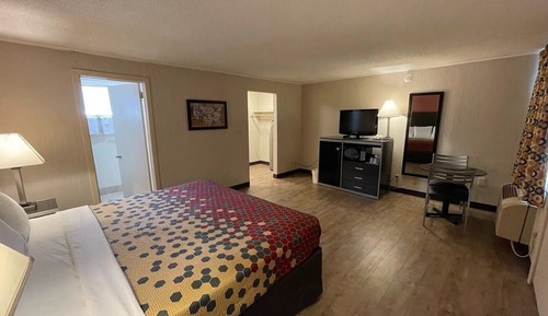 Standard Room, 1 King Bed, Non Smoking