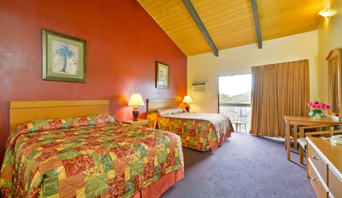 Standard, 2 Queen Bed, Non Smoking