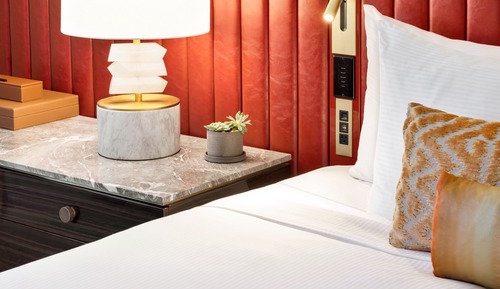 Fairmont Gold, Room, 2 Queen Beds