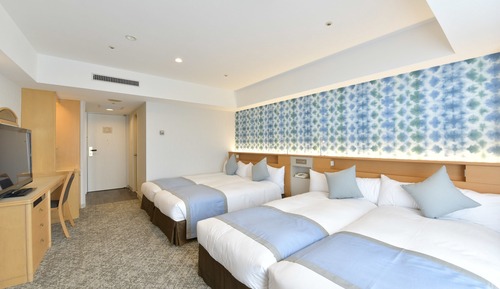 Hollywood Quadruple, Non-Smoking  (West Wing)(High Floor)