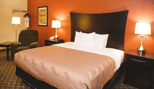 Standard Room, 1 King Bed, Non Smoking