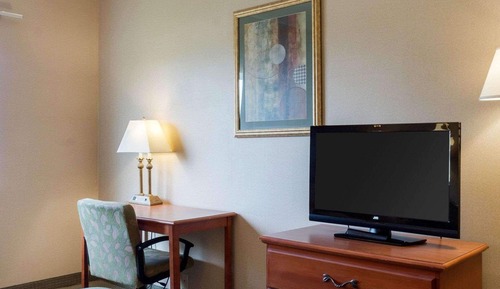 Standard Room, 1 Queen Bed, Non Smoking