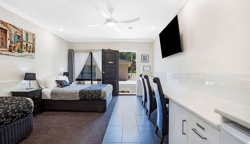 Deluxe Triple Room