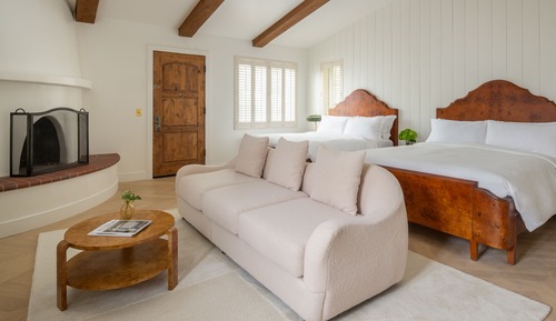 Bungalow, 2 Queen Beds, Fireplace