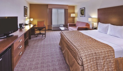 Deluxe Suite, 1 King Bed, Non Smoking