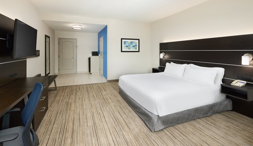 Standard Room, 1 King Bed (Leisure)