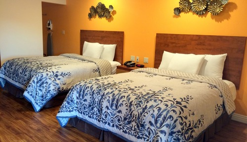 Standard Room, 2 Queen Beds