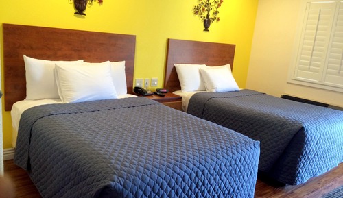 Standard Room, 2 Double Beds