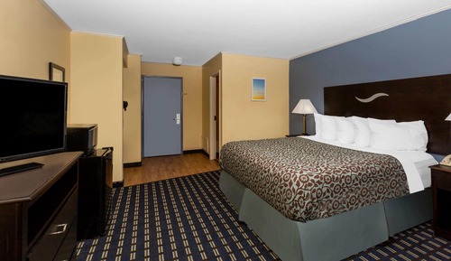 Room, 1 King Bed, Non Smoking