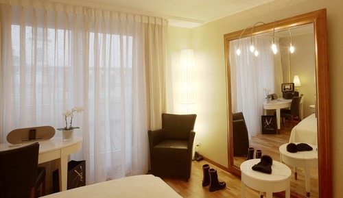 Double or Twin Room, River View
