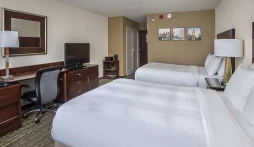 Room, 2 Double Beds (Mobility Accessible, Tub)