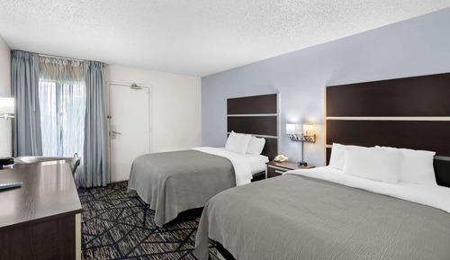 Room 2, Double Beds, Non Smoking(Pet Friendly)