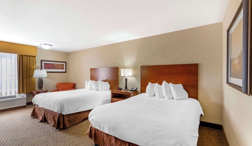 Standard Room, 2 Queen Beds, Accessible, Bathtub