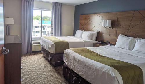 Suite, 2 Queen Beds, Non Smoking