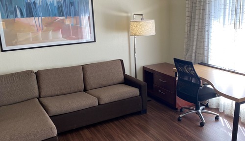 Studio Suite, 1 Queen Bed with Sofa bed, Non Smoking