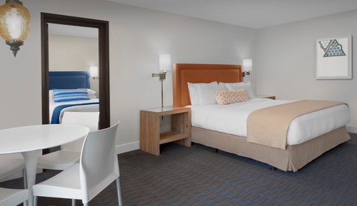 Family Suite, Multiple Beds (King Family Duo)