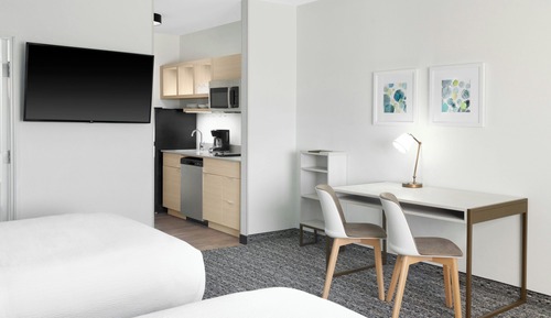 Room, 2 Queen Beds, Non Smoking (Hearing Accessible)