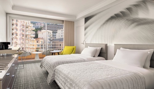 Superior Room, 1 King Bed, City View