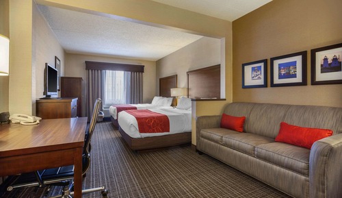Suite, Multiple Beds, Accessible, Non Smoking
