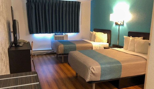 Standard Room, 2 Double Beds, Non Smoking