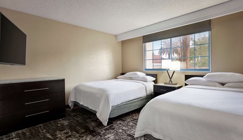 Suite, 2 Queen Beds, Accessible, Bathtub (Hearing Access)
