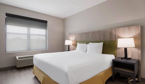 Suite, 1 Bedroom, Accessible, Non Smoking