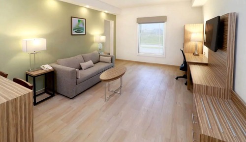 Suite, 1 Bedroom, Non Smoking (1 King Bed)