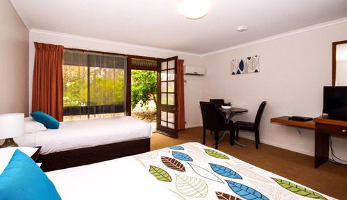 Deluxe Twin Room, Garden View