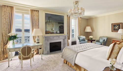Junior Suite, Lake View (Prestige)